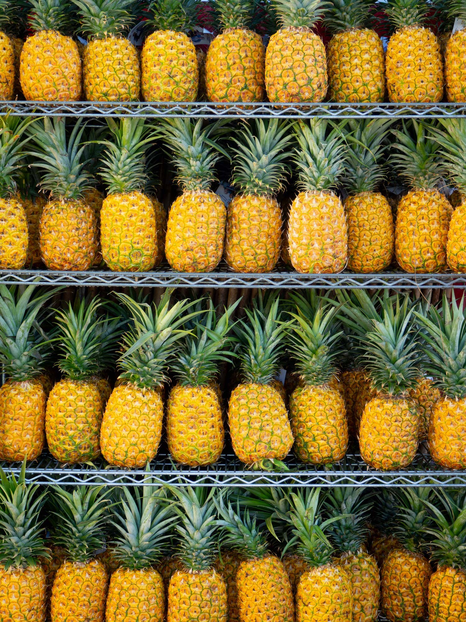 Ananas in rek